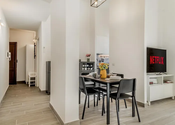 Elena's House Апартаменты