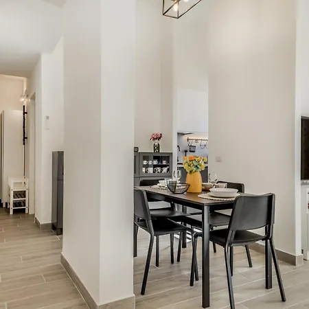 Elena's House Apartman